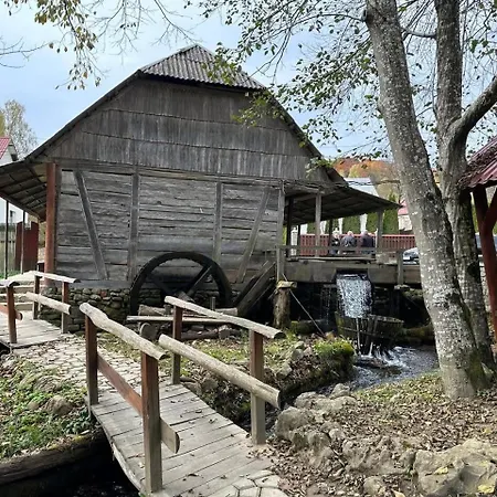 Konukevi старий млин Mala Uhol'ka